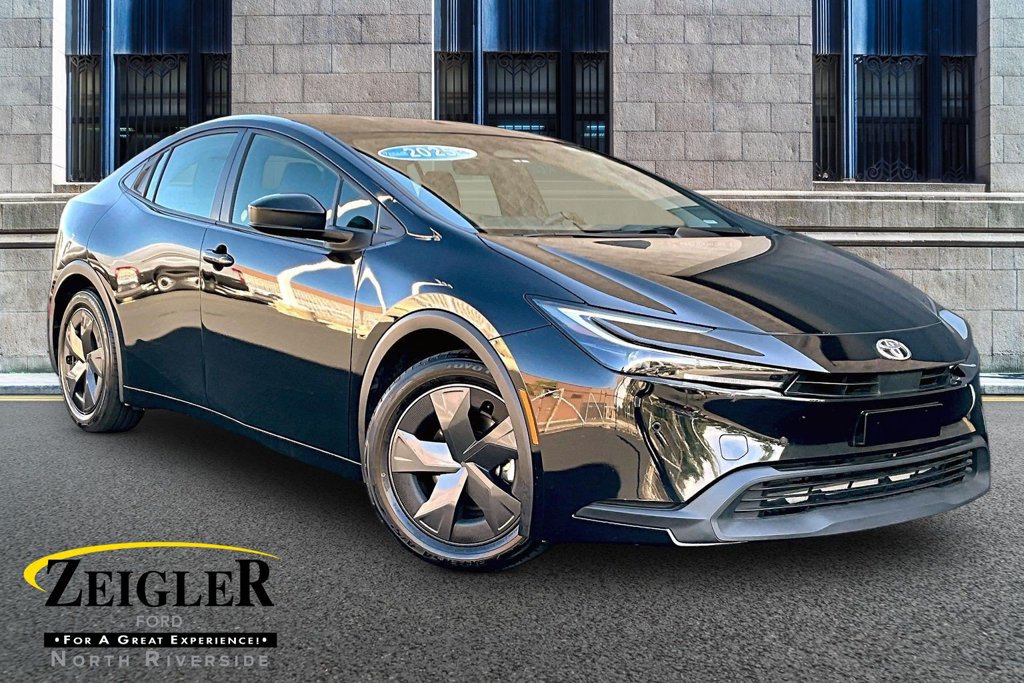 Used 2025 Toyota Prius LE