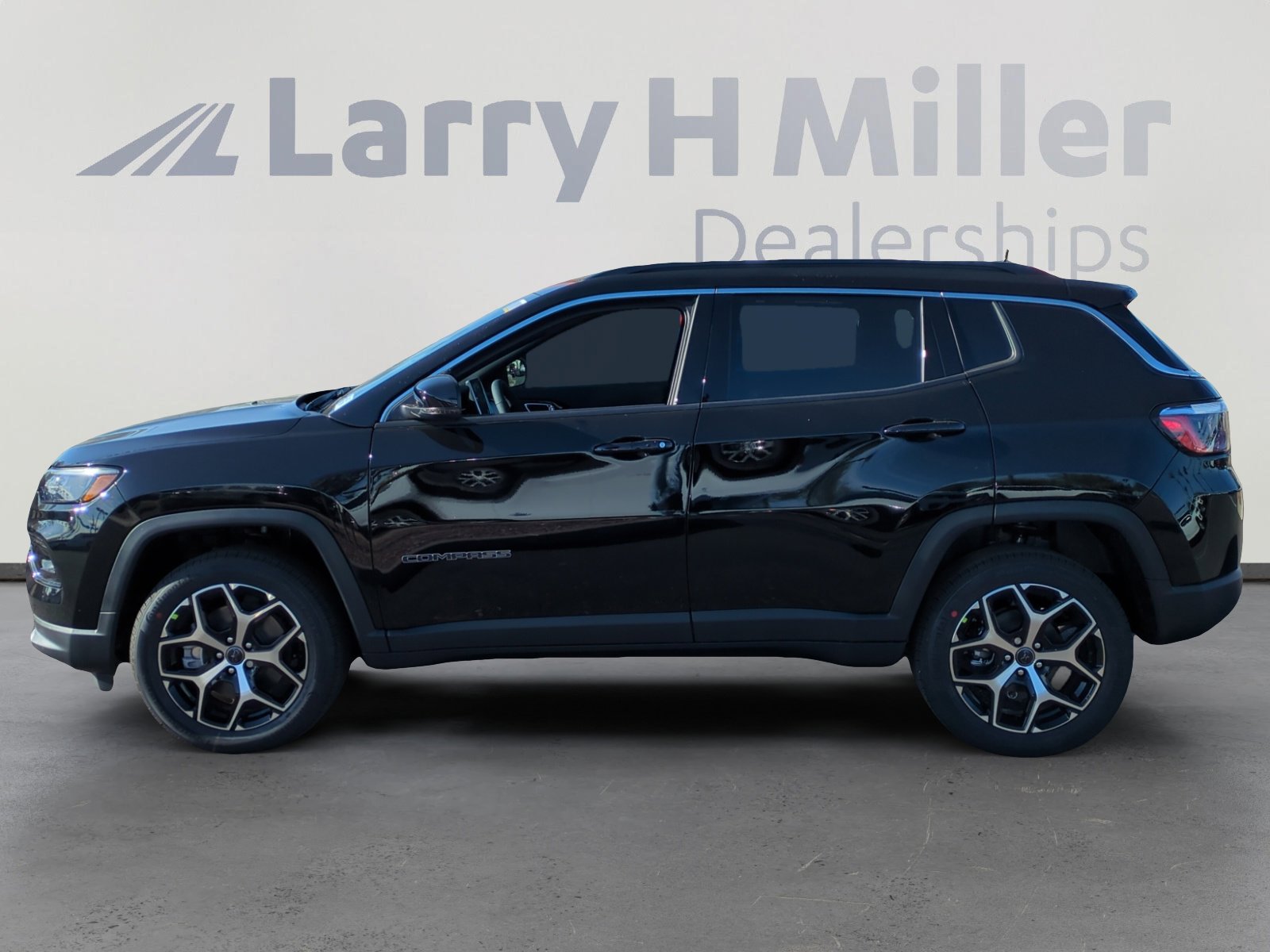 New 2026 Jeep Compass Limited image 2