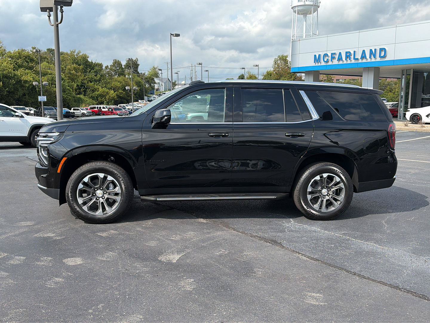 New 2026 Chevrolet Tahoe LS w/ LPO, Dark Essentials Package AWD/4WD image 2