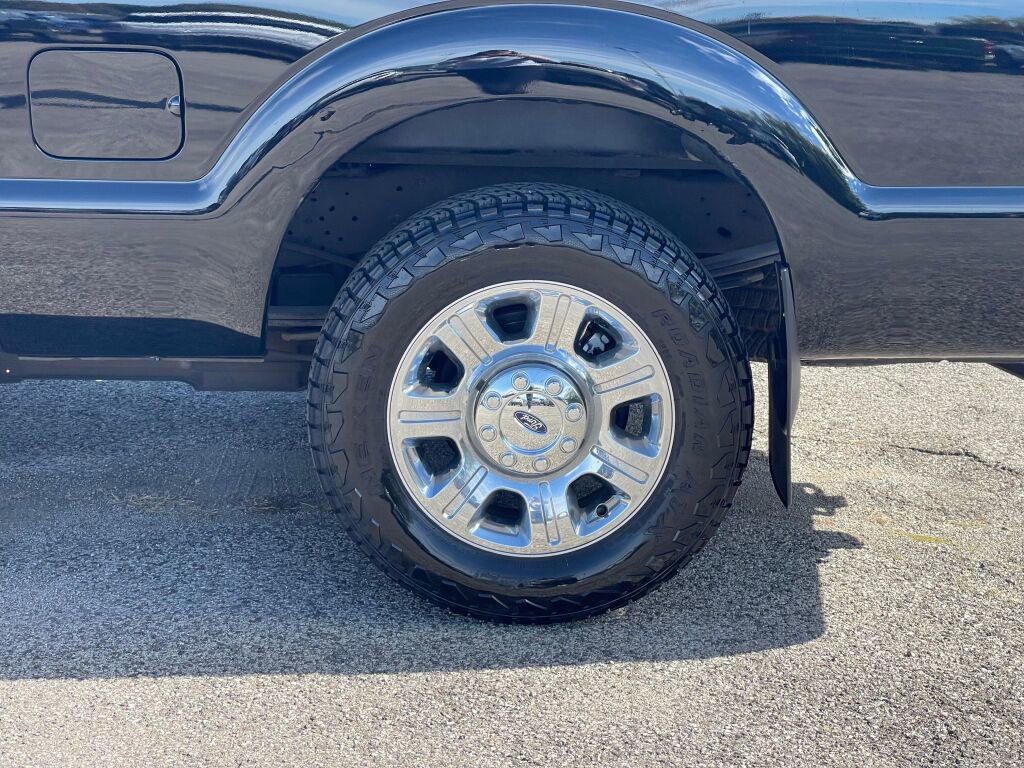 Used 2016 Ford F250 Lariat w/ Lariat Ultimate Package image 25