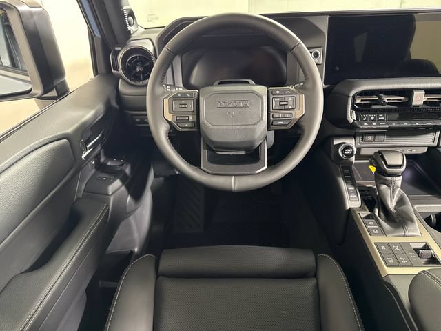 New 2027 Toyota Land Cruiser w/ Premium Package AWD/4WD image 17