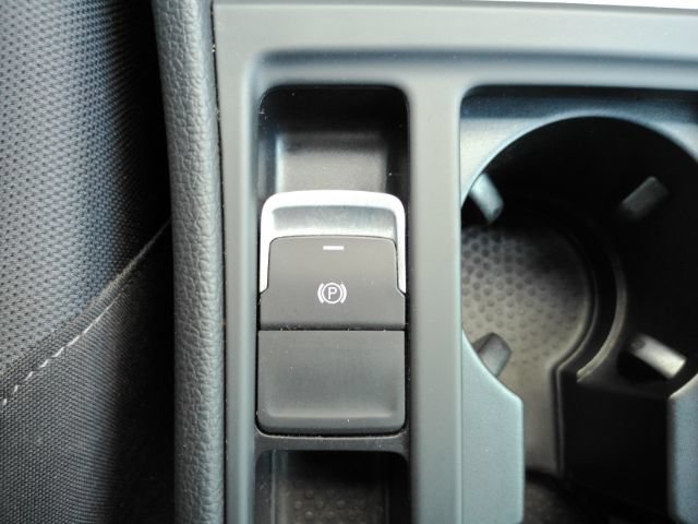 Used 2019 Volkswagen e-Golf SE w/ Driver Assistance Package FWD image 47