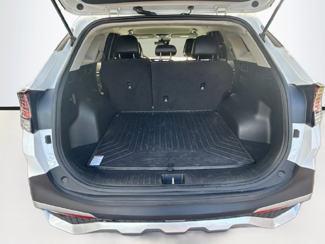 Used 2023 Kia Sportage EX FWD image 33