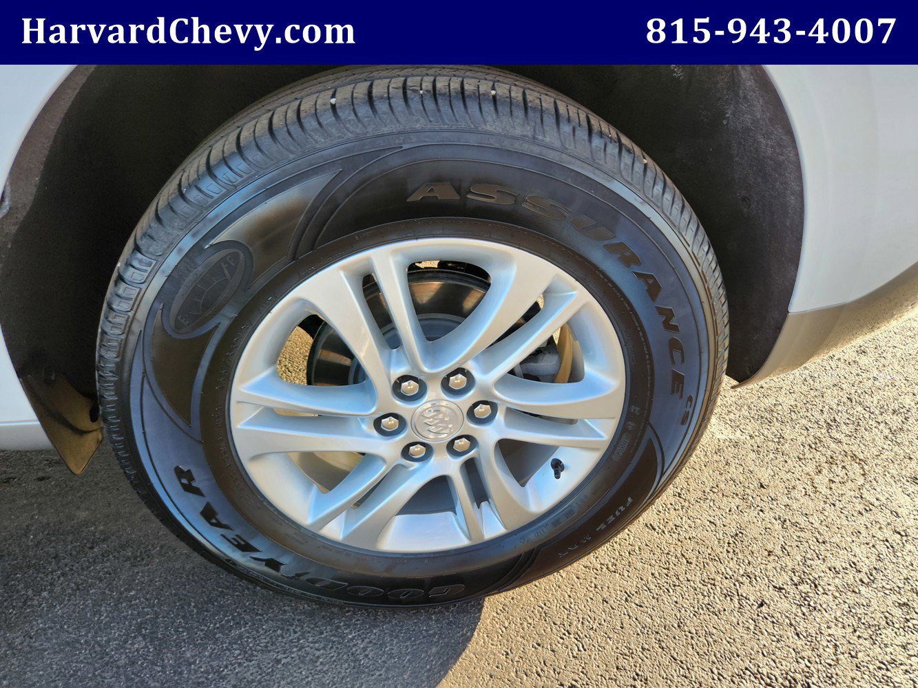 Used 2021 Buick Enclave Essence image 44