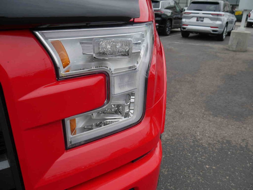 Used 2015 Ford F150 Lariat w/ Equipment Group 502A Luxury image 28