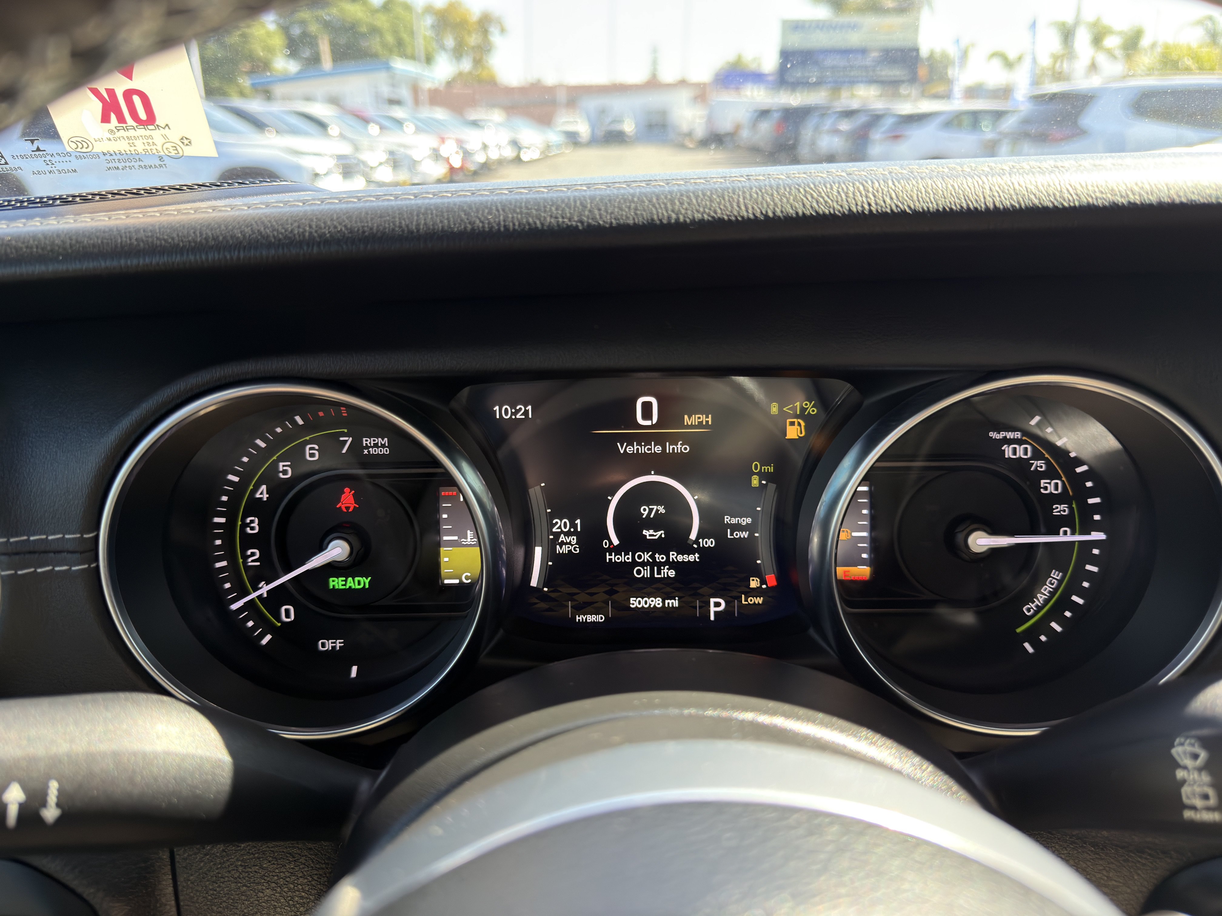 Used 2022 Jeep Wrangler Unlimited Sahara w/ Cold Weather Group AWD/4WD image 29