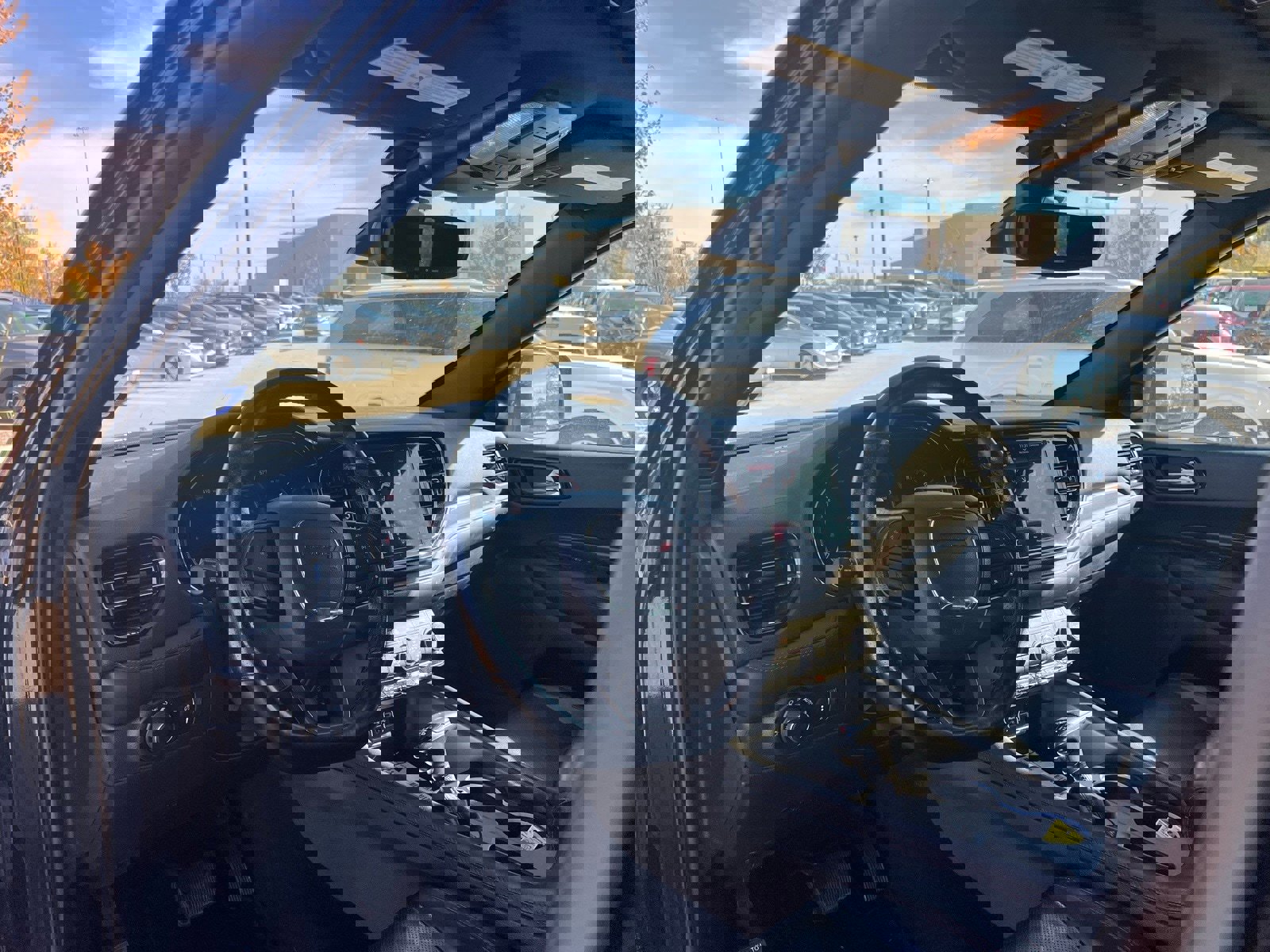 Used 2024 Dodge Durango GT image 25