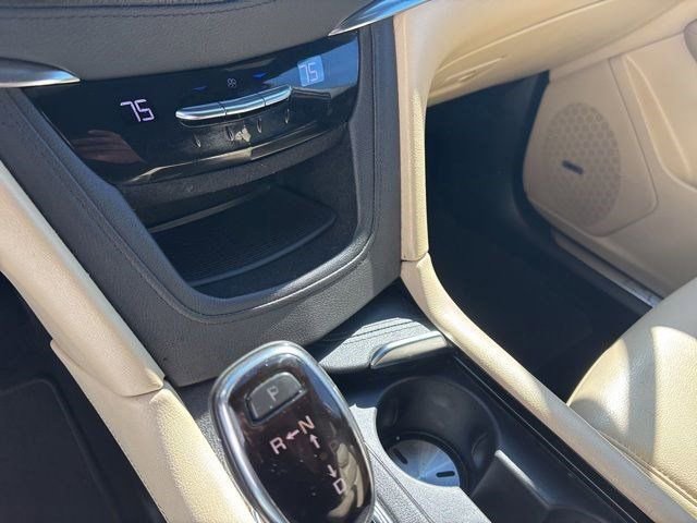 Used 2019 Cadillac XT5 FWD image 25
