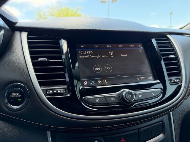 Used 2018 Chevrolet Trax LT w/ LT Convenience Package image 22