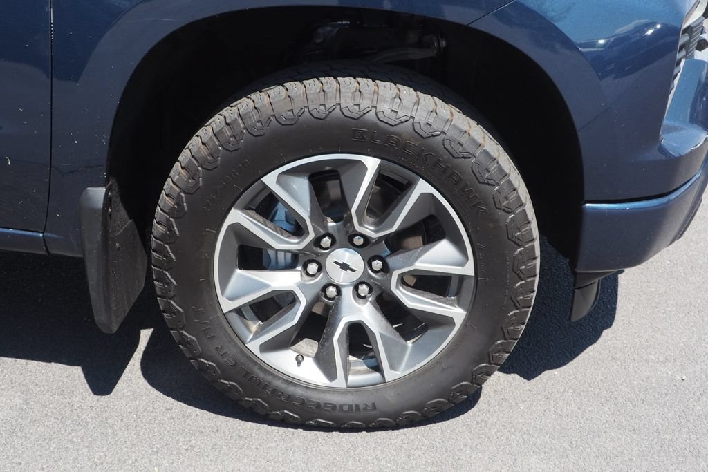 Used 2022 Chevrolet Silverado 1500 RST AWD/4WD image 10