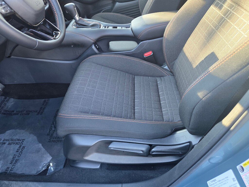 Certified 2025 Honda HR-V Sport image 21