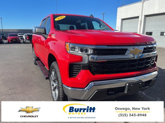 Used 2025 Chevrolet Silverado 1500 LT image 1