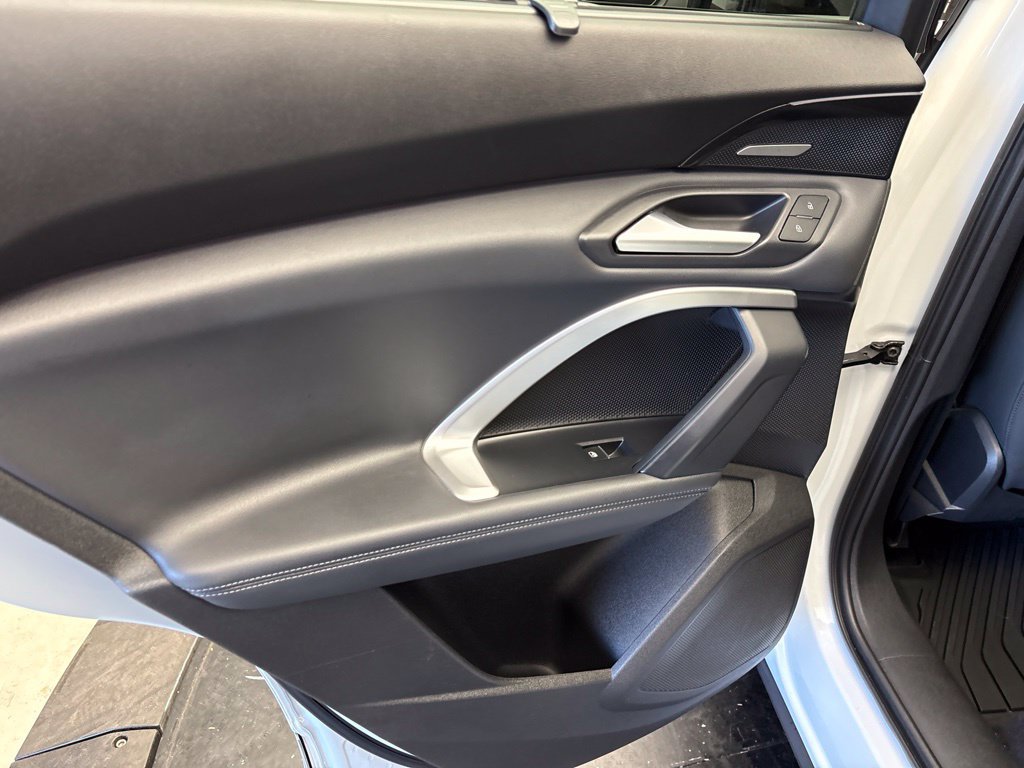 Used 2025 Audi Q5 Premium w/ Premium Plus AWD/4WD image 18