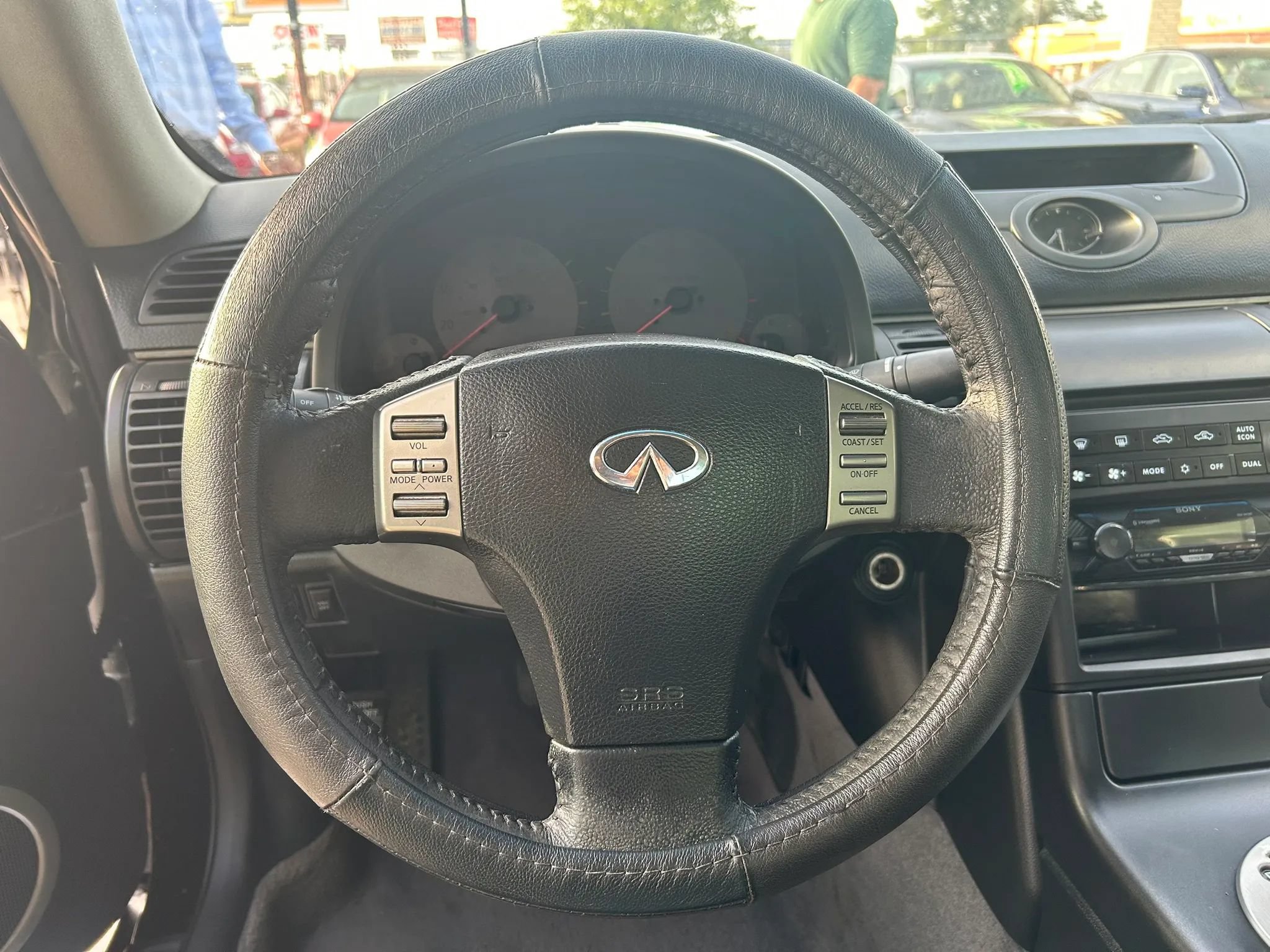 Used 2003 INFINITI G35 Coupe w/ Premium Pkg RWD image 18