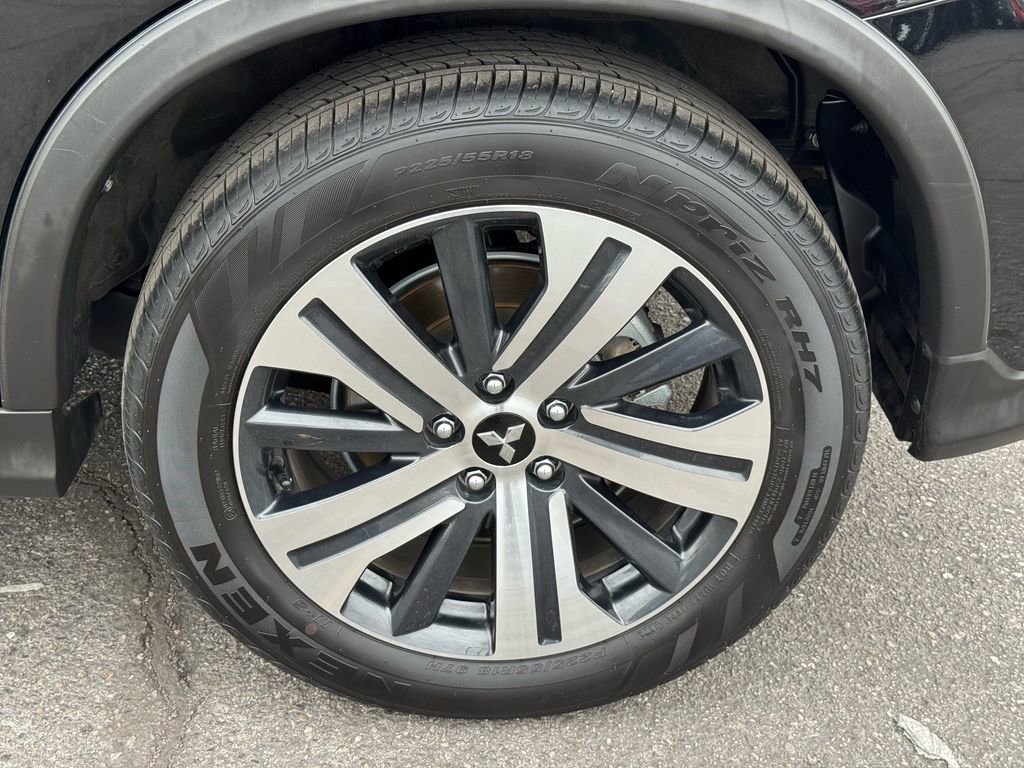 Used 2025 Mitsubishi Outlander Sport ES AWD/4WD image 10