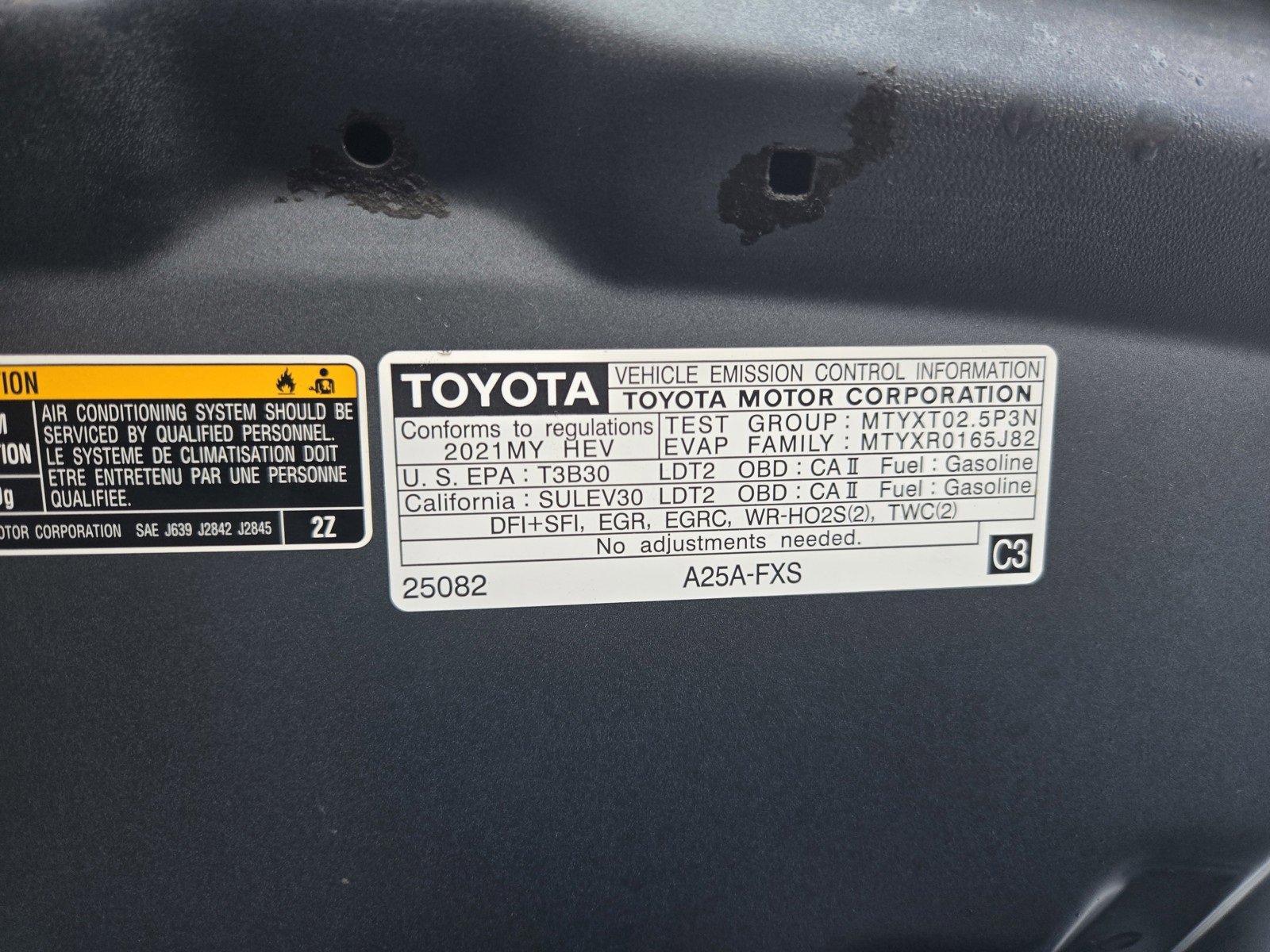 Certified 2021 Toyota Venza XLE image 25