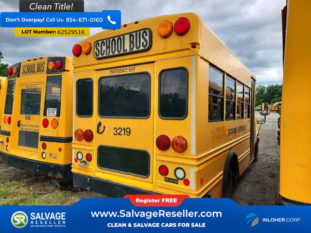 Used 2011 Chevrolet Express 3500 w/ School Bus Package RWD image 5
