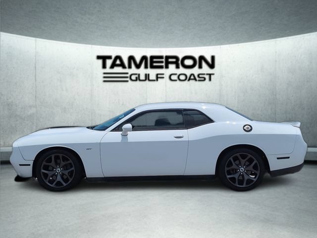 Used 2019 Dodge Challenger GT RWD image 2