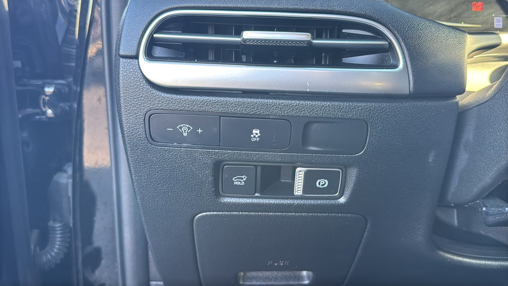 Used 2024 Hyundai Palisade SEL FWD image 16