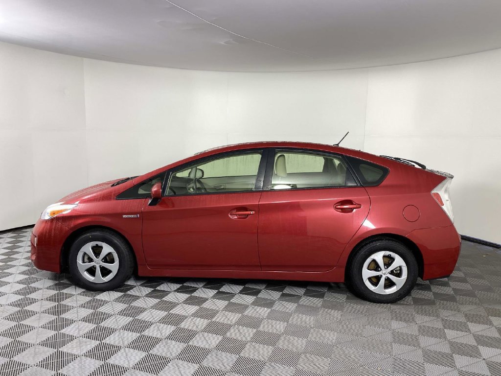 Used 2012 Toyota Prius Two FWD image 5