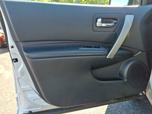 Used 2012 Nissan Rogue SL AWD/4WD image 13