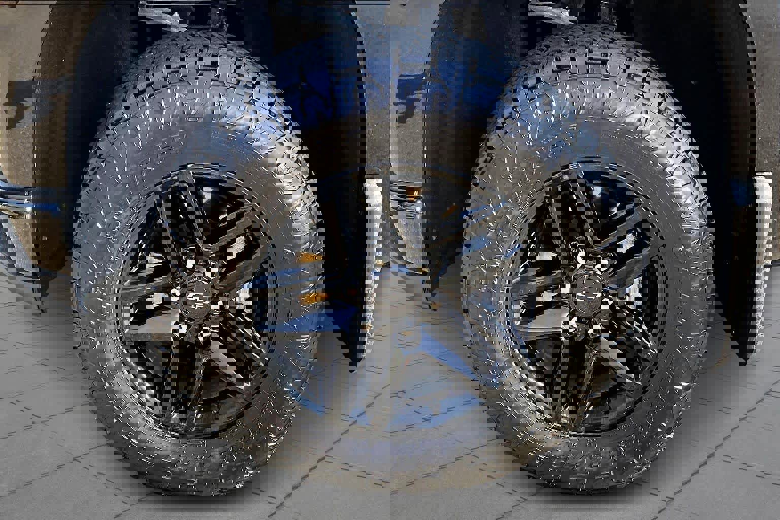 Used 2021 Chevrolet Silverado 1500 LT Trail Boss w/ Convenience Package II image 10