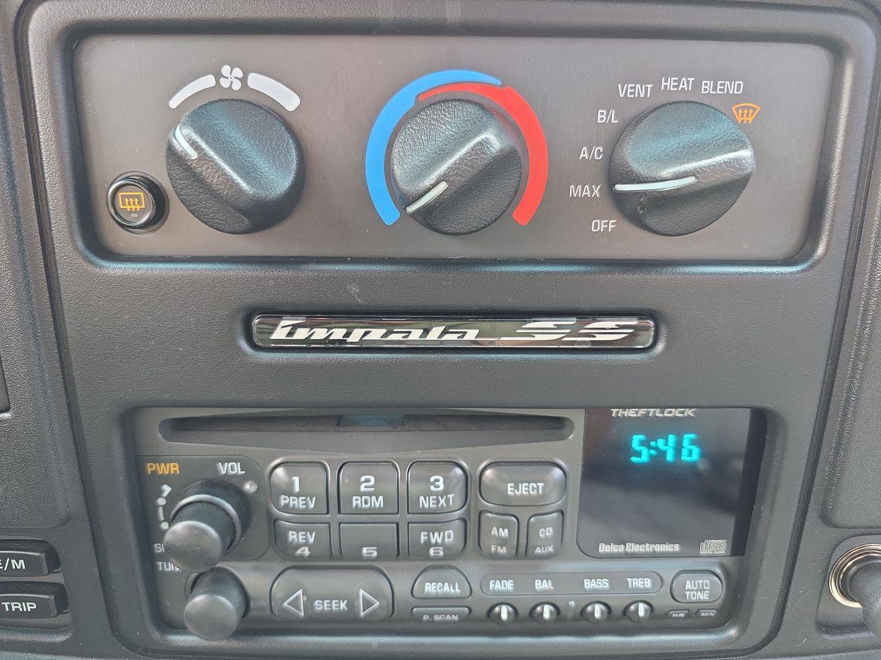 Used 1995 Chevrolet Impala SS image 25