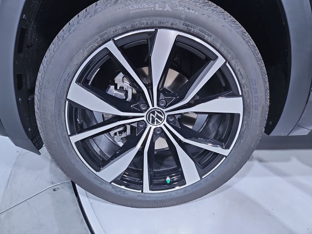 New 2026 Volkswagen Atlas SEL Premium R-Line image 27