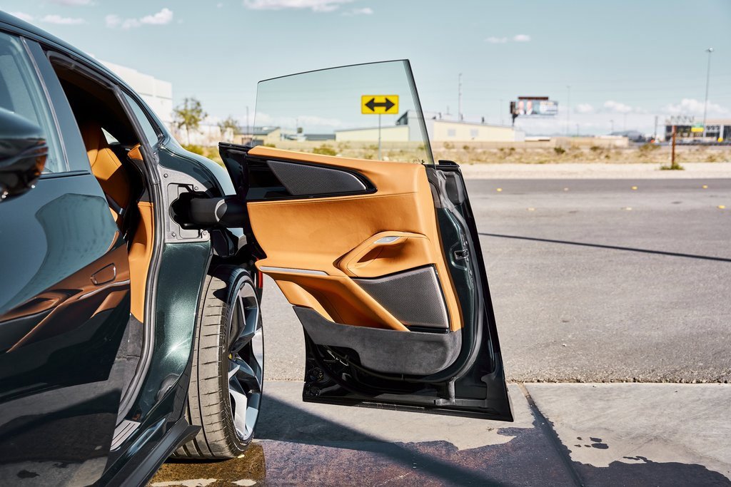 Used 2026 Ferrari Purosangue image 38