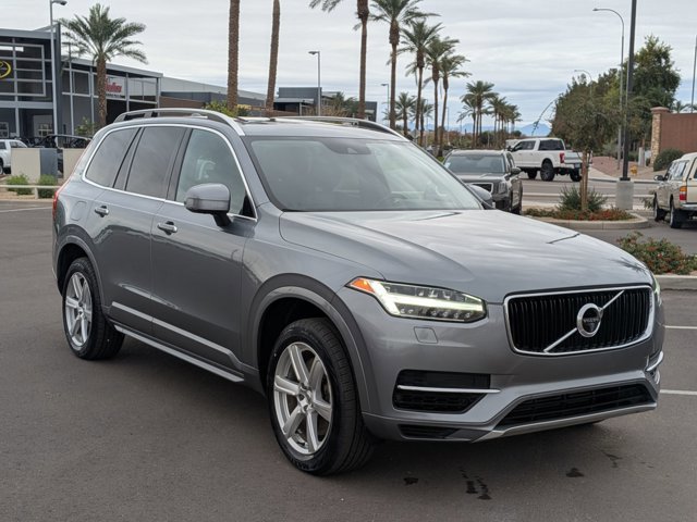 Used 2016 Volvo XC90 T8 Momentum w/ Vision Package image 3