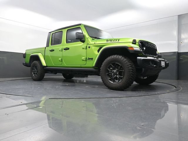 Used 2025 Jeep Gladiator Sport AWD/4WD image 20