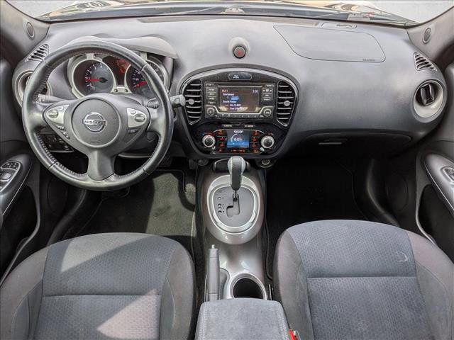 Used 2015 Nissan Juke SV w/ Cold Weather Package image 18