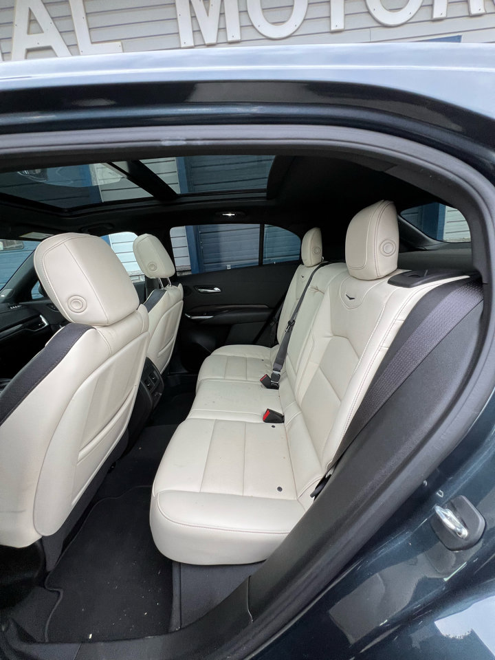 Used 2021 Cadillac XT4 Sport image 10