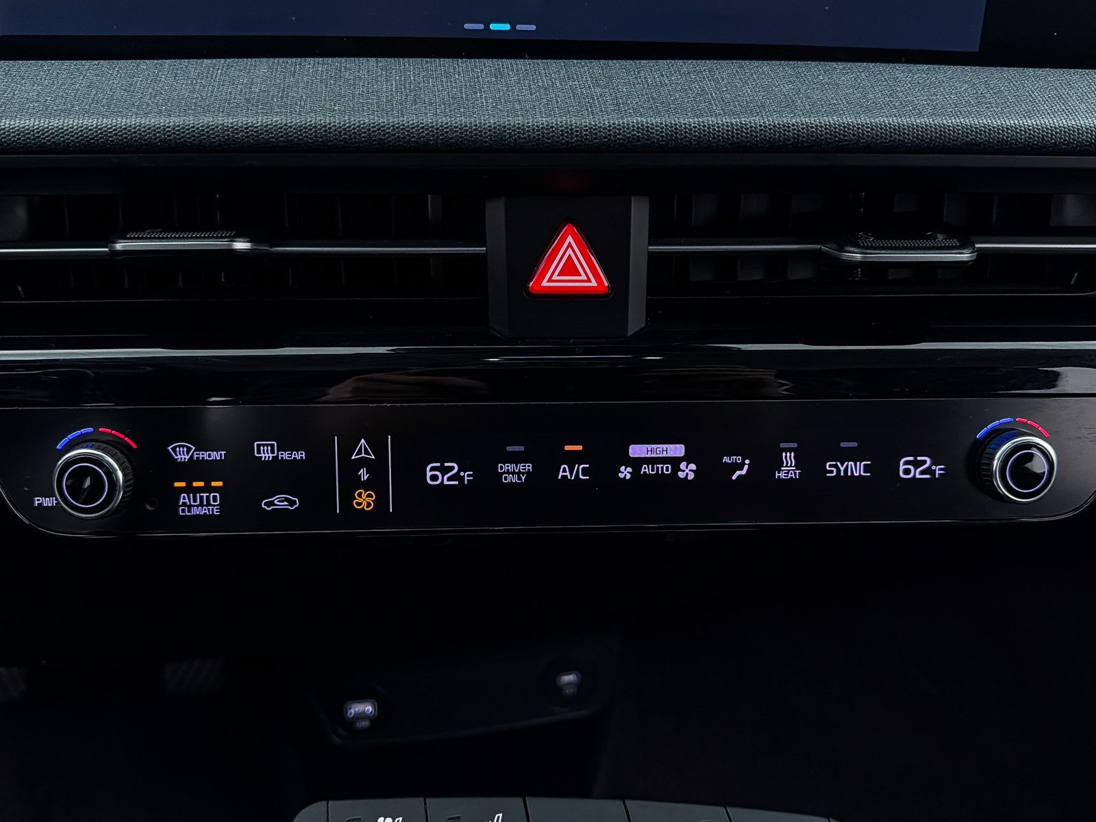 Used 2022 Kia EV6 Wind image 25