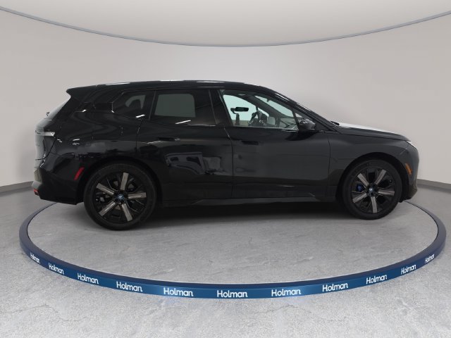 Certified 2024 BMW iX xDrive50 w/ Sport Package AWD/4WD image 4