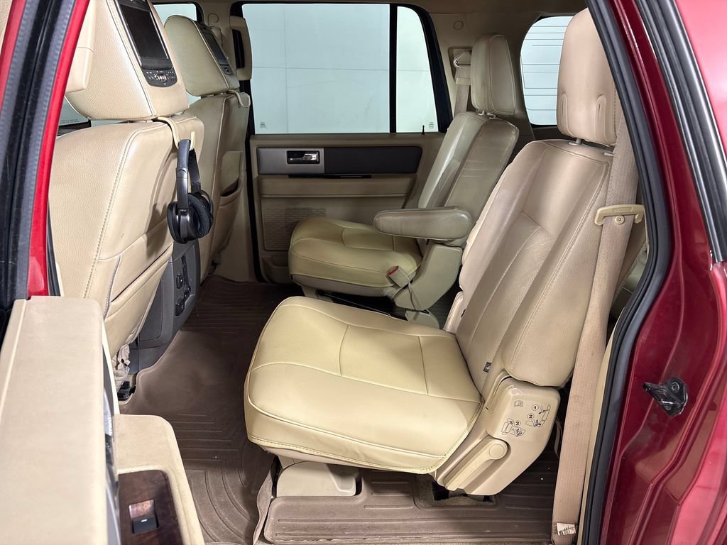 Used 2014 Ford Expedition EL XLT w/ Equipment Group 202A AWD/4WD image 28