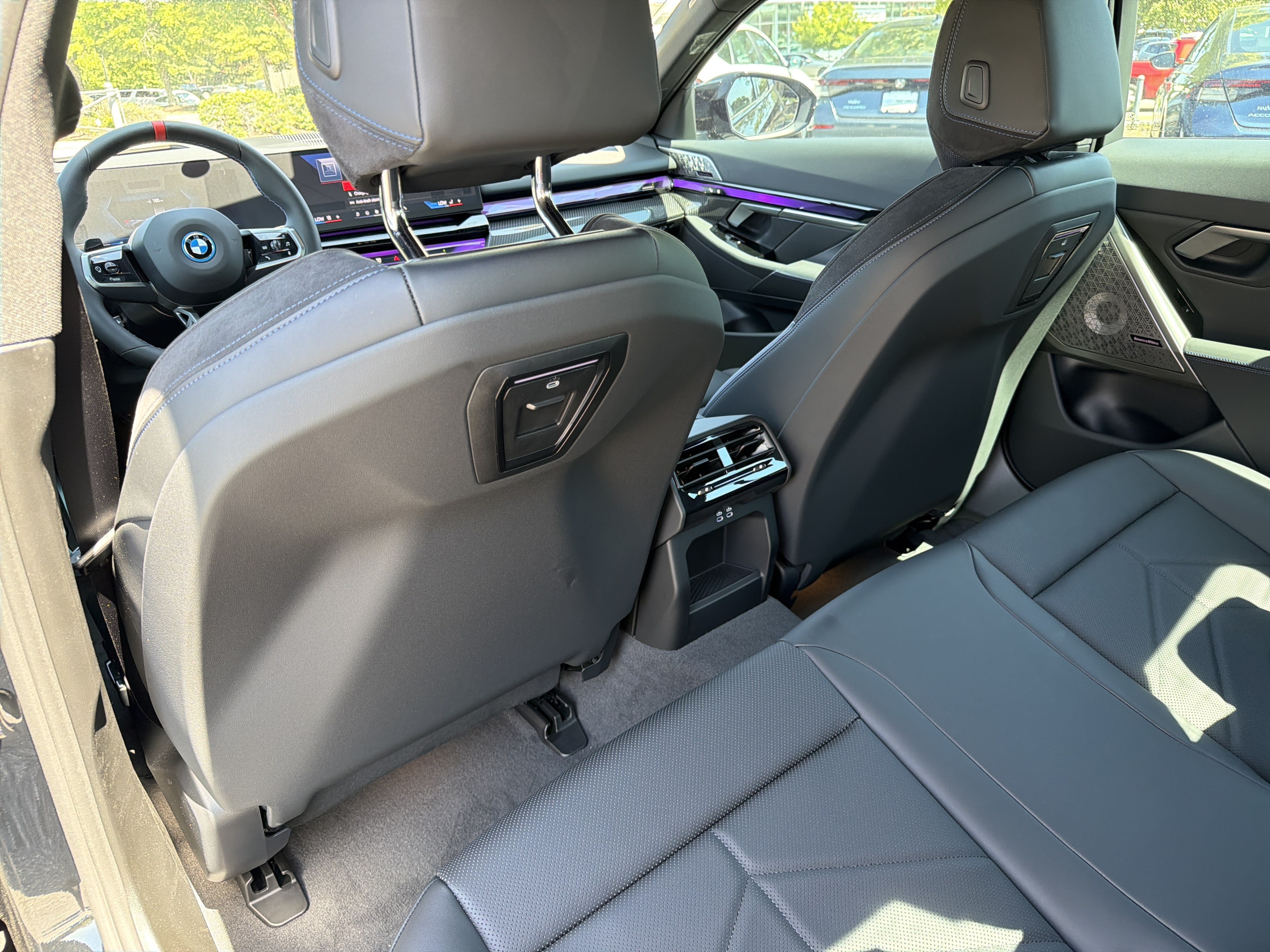 New 2026 BMW i5 M60 AWD/4WD image 19