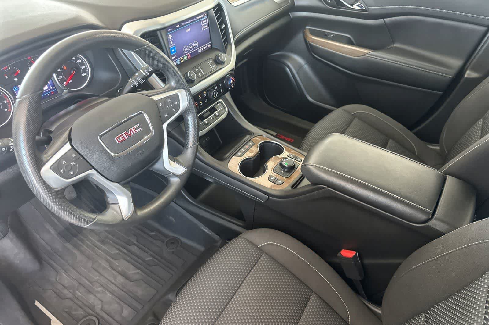 Used 2023 GMC Acadia SLE w/ Driver Convenience Package AWD/4WD image 11