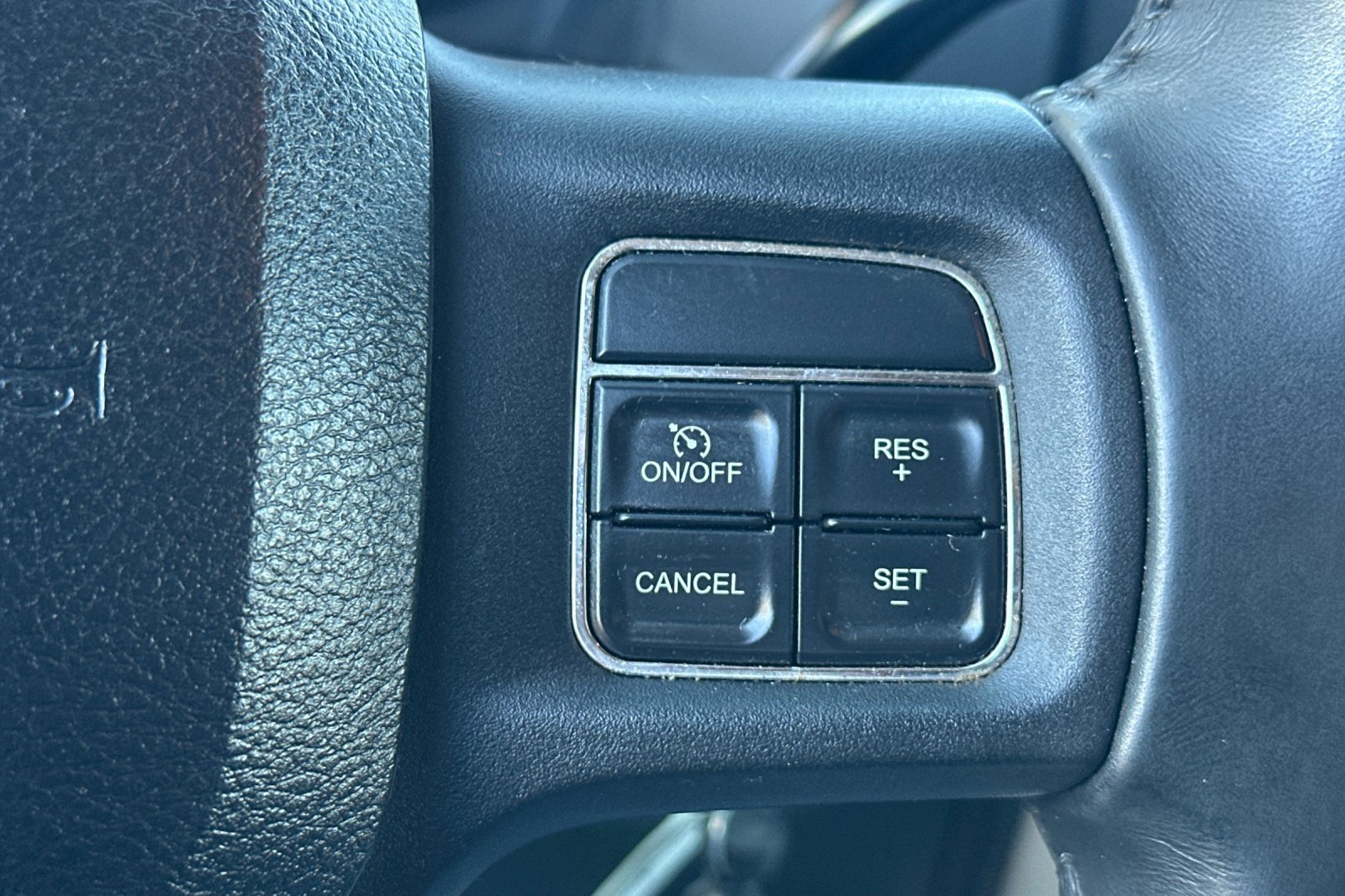 Used 2015 RAM 3500 Big Horn image 29