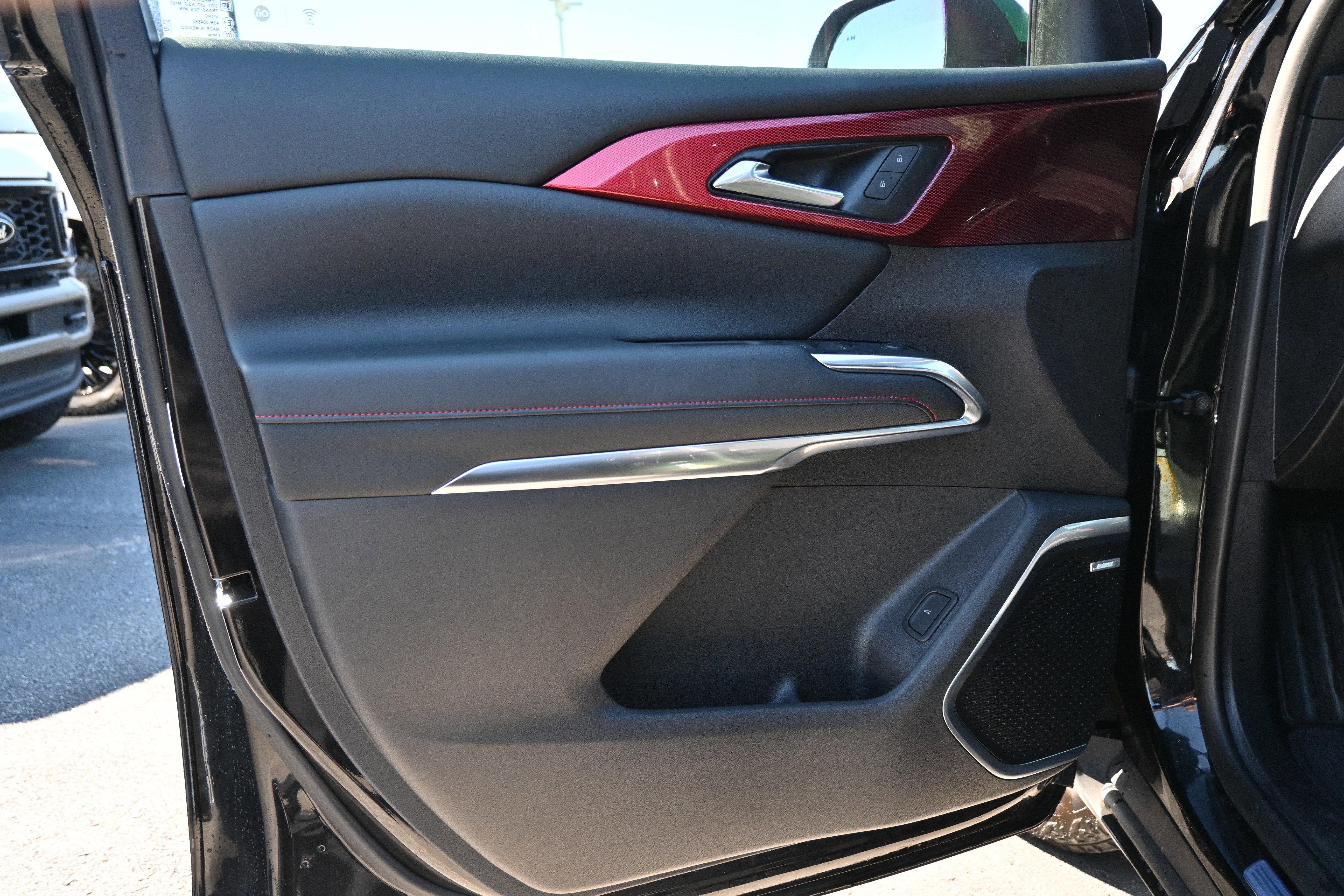 Used 2024 Chevrolet Traverse Z71 w/ Enhanced Driving Package image 28