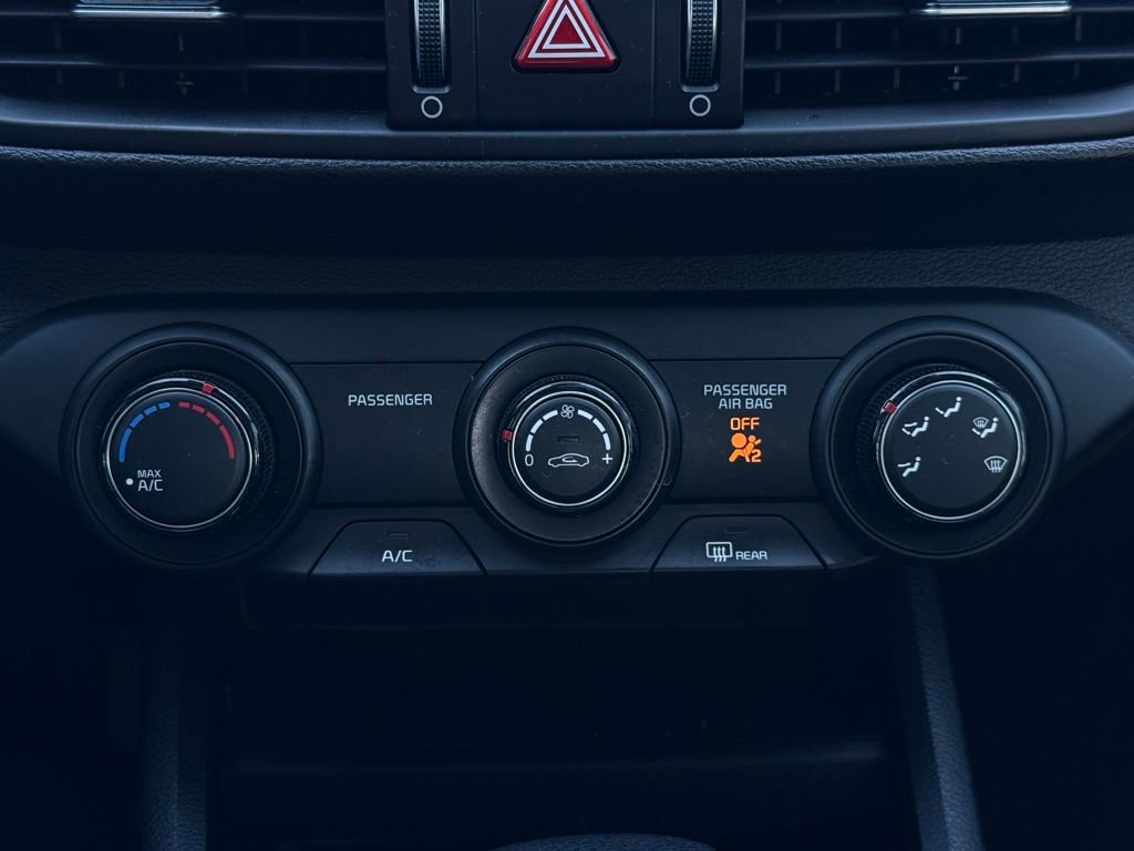 Used 2021 Kia Forte LXS image 29