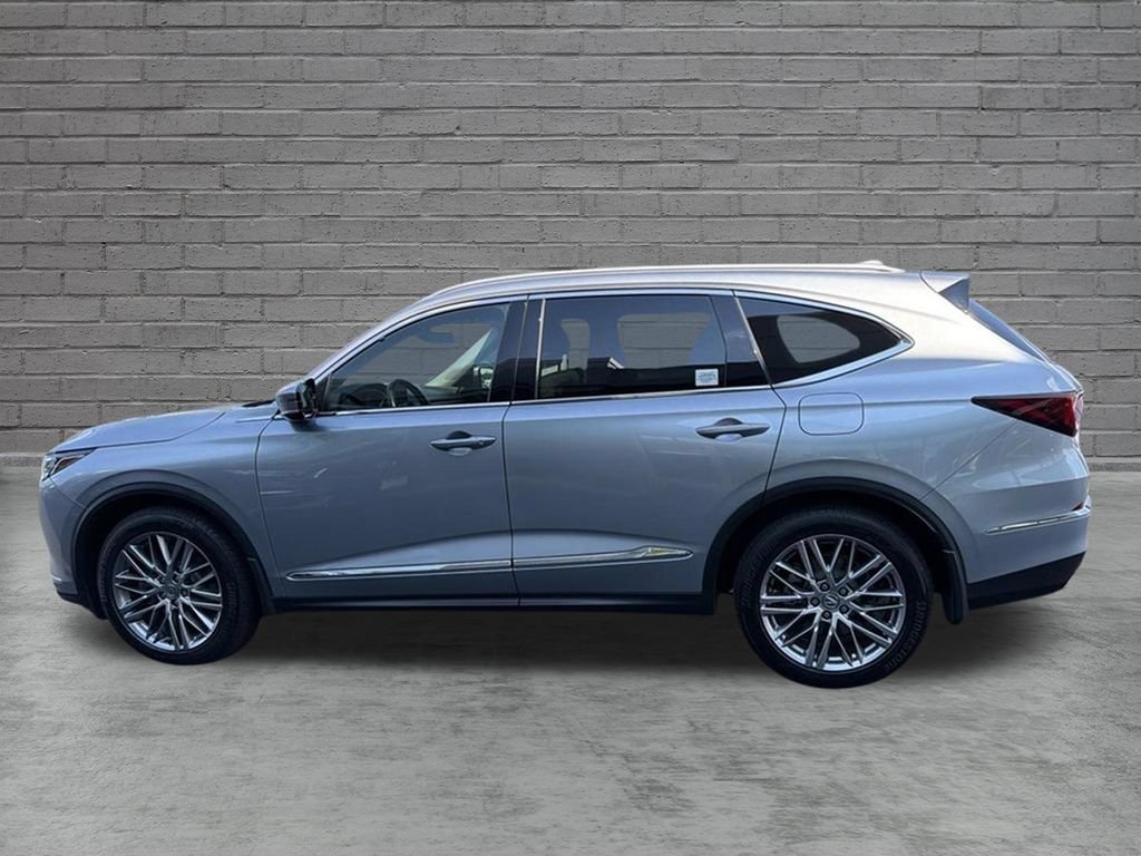 Used 2023 Acura MDX w/ Advance Package AWD/4WD image 3