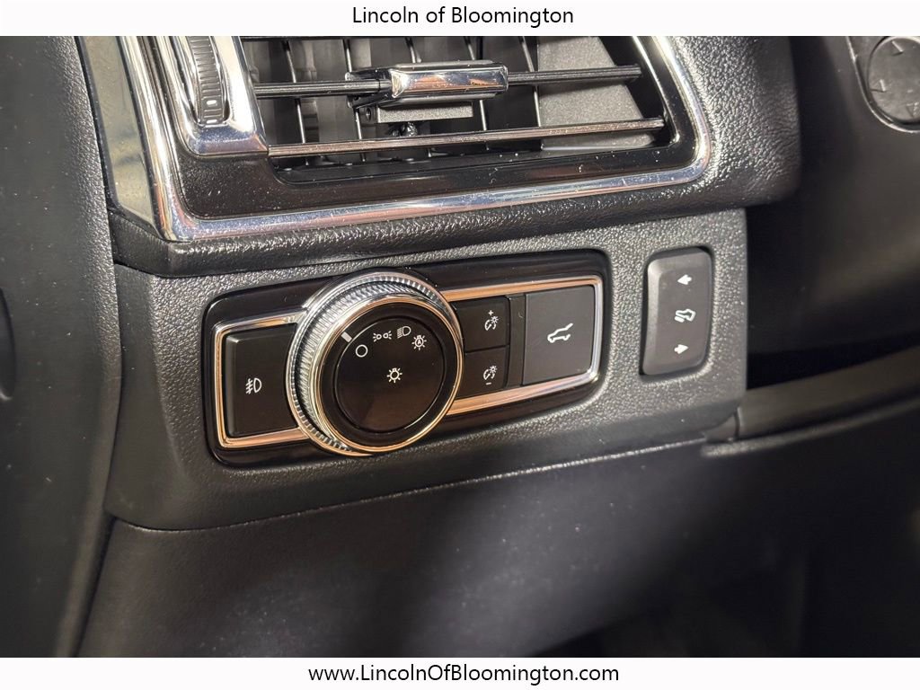 Used 2021 Lincoln Navigator L Reserve w/ Luxury Package image 23