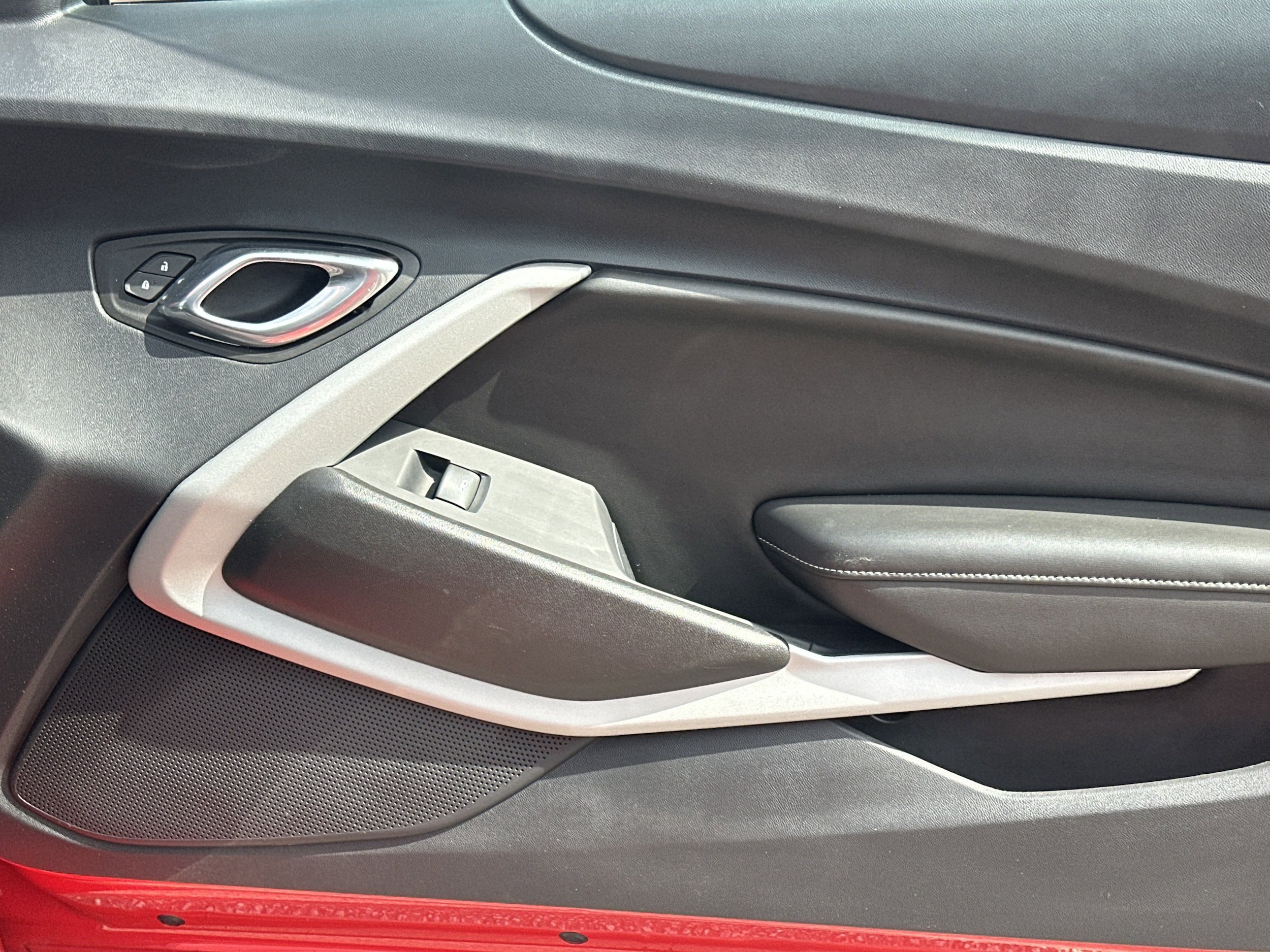 Used 2023 Chevrolet Camaro LT RWD image 14