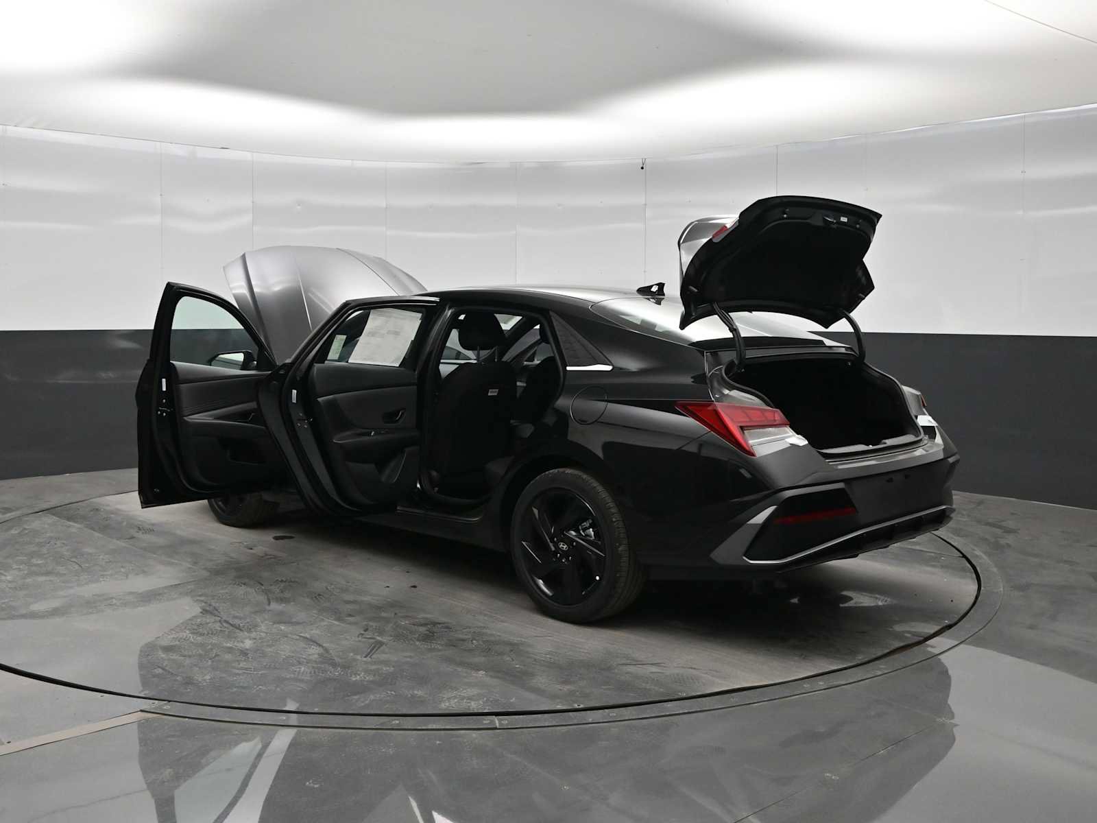 New 2026 Hyundai Elantra SEL Sport FWD image 42