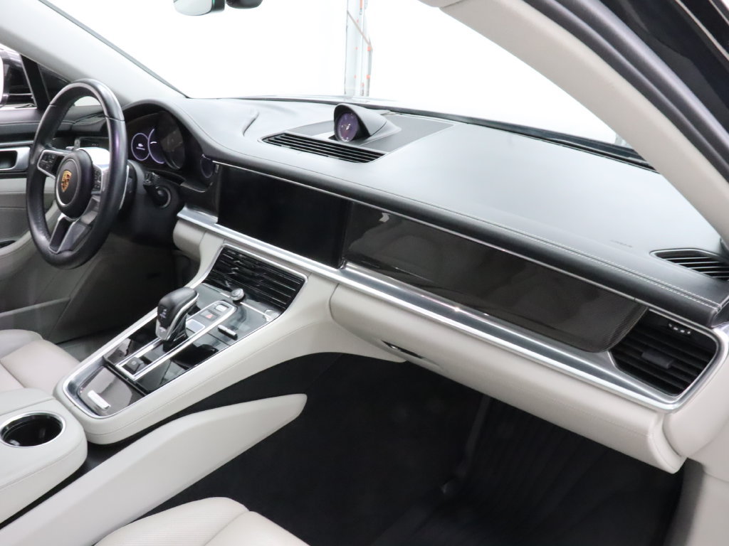 Used 2018 Porsche Panamera 4S AWD/4WD image 26