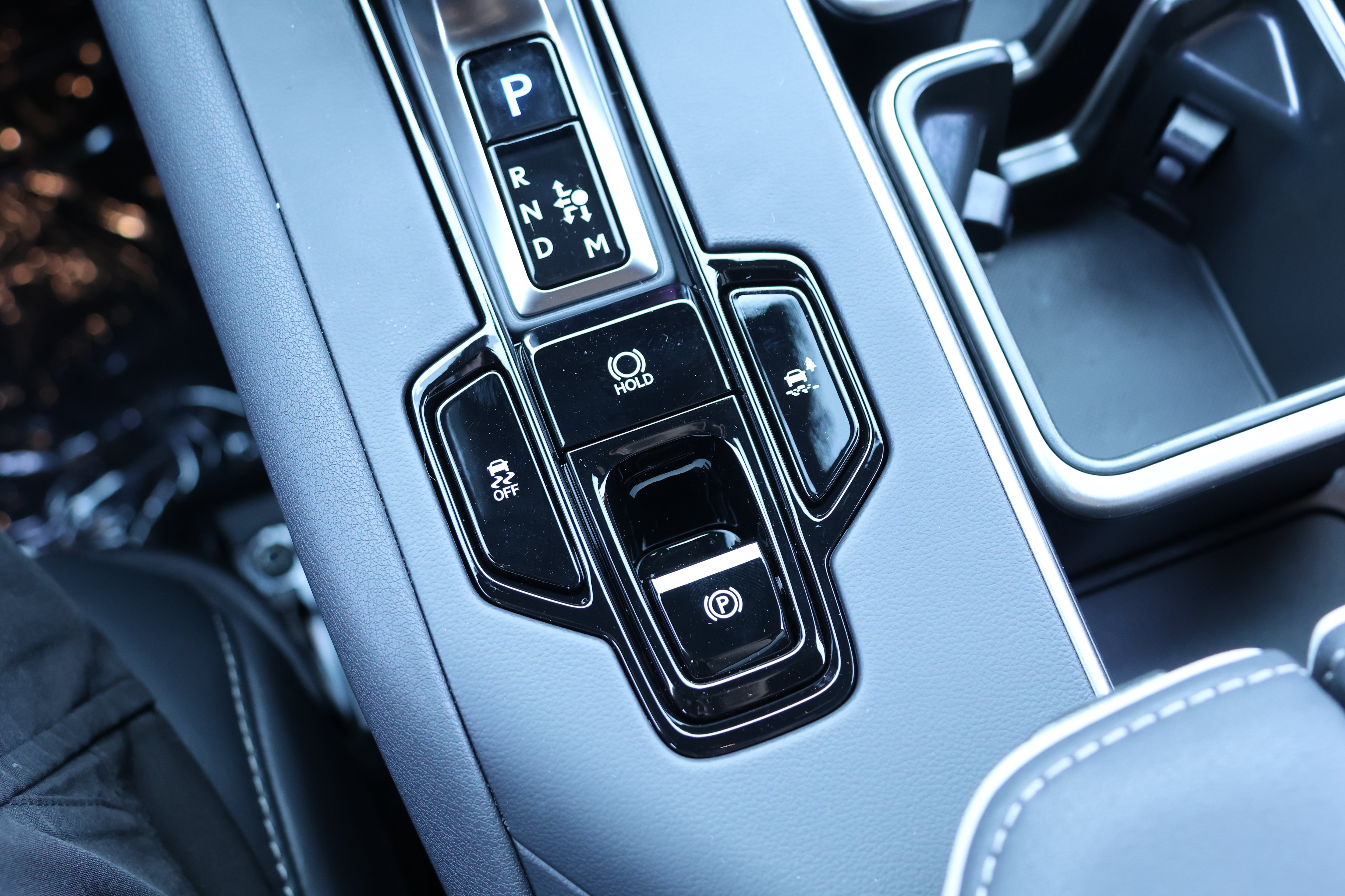 New 2026 Lexus TX 500h AWD image 25