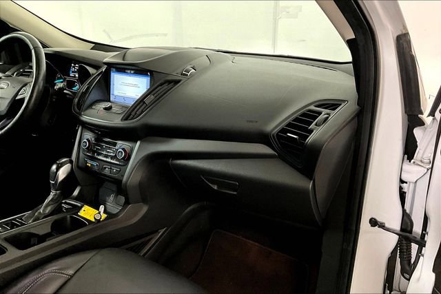 Used 2019 Ford Escape SEL image 16