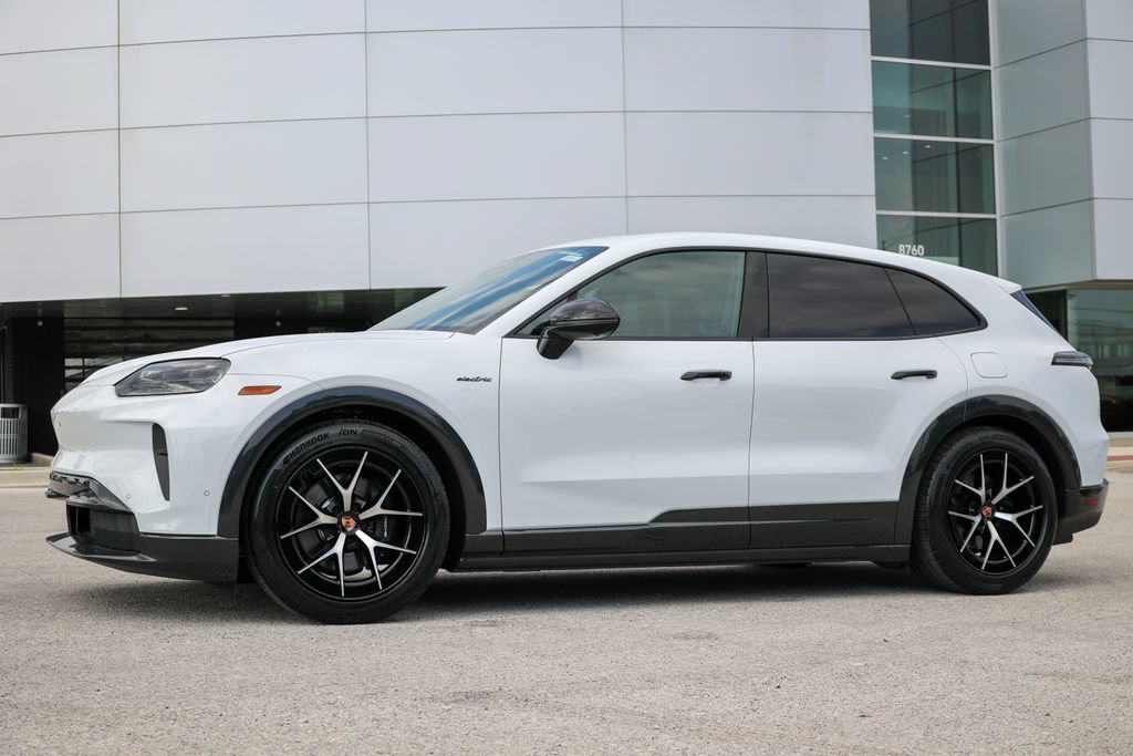 New 2026 Porsche Cayenne Electric AWD/4WD image 43