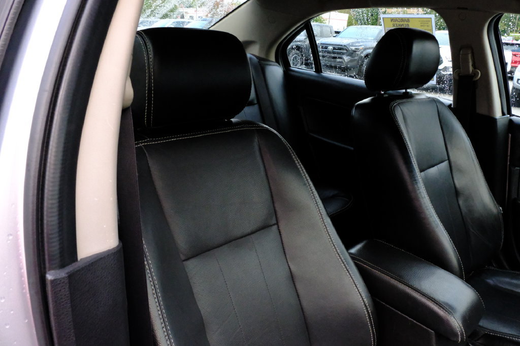 Used 2006 Mercury Milan Premier FWD image 33